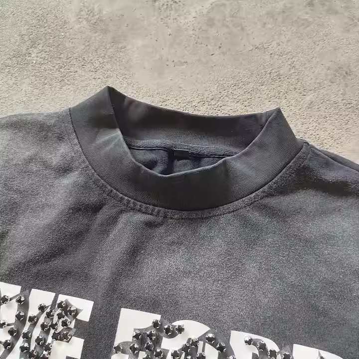 Our factory delivers high-quality mens sleeveless tank top orders directly.